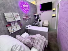 マークネイルズ(MARK Nails)の雰囲気（半個室★リクライニングチェアーでゆったり♪TVも完備！）