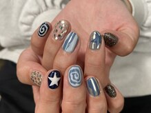 カーティシーネイルズ(curtisii NAILS)/寒色ポップスター