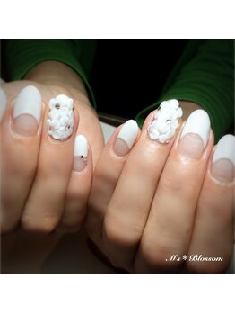 ネイルサロンアンドスクールエムズブロッサム(Nailsalon & school M's Blossom)/ジェルアート込コース