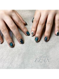 深みグリーン by HONOKA