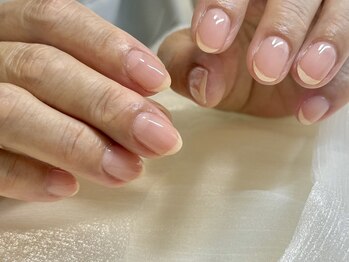 nail salon GIFT【ネイルサロン ギフト】パラジェル取扱店【8/1開店（予定）】の写真/NEW OPEN【美フォルム×シンプル】指先を美しく魅せる丁寧なケアと、肌馴染みの良い上品デザインをご提案☆