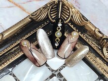 フローラ(flora)/選べる定額デザイン