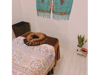 イーシャ(i-sha)の写真