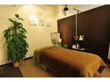 ゆるみ整体院の雰囲気（【店内】個室のプライベート空間でリラックス♪）