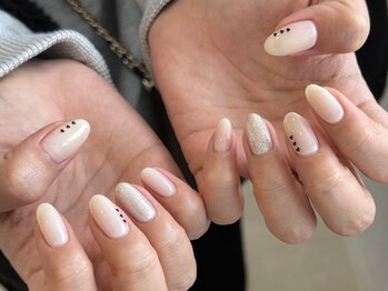 ネイル モア 岐阜駅店(nail mor.)の写真/【岐阜駅徒歩5分】高技術×時短！自爪に優しいフィルイン施術で健康的な爪に◎月1ネイルは《nail mor.》へ*