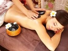 魅麗(ミレイ)の雰囲気（ホットストーンでマッサージでの効果を高めます♪）