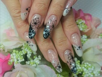 バーグ(bague)/フラワーネイル