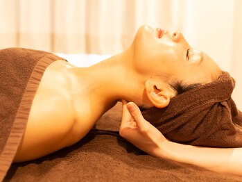 千歳の女神 久屋大通店/【小顔コルギ】