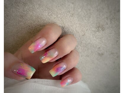 ファーストネイル(First nail)の写真