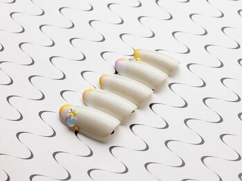 アデリー(ADELIAE)/【単色カラー】+アート