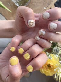 シンプルアートネイル