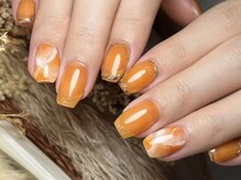 サロンドフォーエイチ(salon de 4H)/オレンジ×大理石ネイル