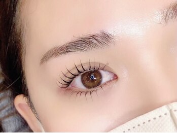 プール 横浜(pool)の写真/[横浜]美しいまつげを長時間キープ★スタッフの経験豊富な”技術力”×“高持続力グルー”で持続力大幅UP！