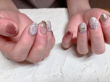 コーシェリ(koselig)/ツイードネイル