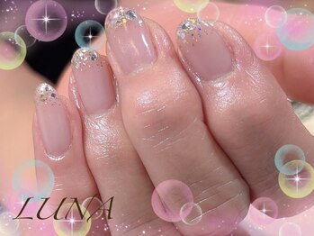 ネイルアンドまつ毛エクステ ルーナ 八王子店/☆シンプルキラキラネイル☆