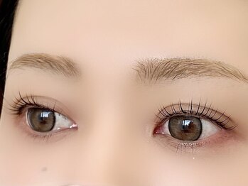 チュラ 六町店(ChuLa)の写真/【眉毛ワックスとまつ毛パーマのセットクーポンご用意あり!】お客様の目元に合わせてデザインをご提案♪