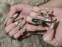Chenoe Nails