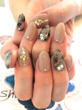 トータルサロン 白べぇーっ プラス/大人べっ甲ネイル