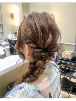 アトリエはるか 阪急神戸三宮店/サイド編みおろし