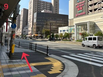 プラチナムドール 天王寺店(PLATINUMDOLL)/9.矢印に向かって歩く