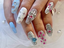 Y2k かわいいネイル