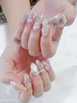ビュービー ネイル(Beaubie Nail)の写真/スカルプ¥9900～◆ワンカラー/グラデに合わせてパーツ組み合わせも人気☆丁寧なオフ・ケアで仕上がり◎