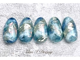 宝石ブルーネイル￥9000