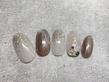 アミュレット(AMULET)/12月定額　6050円(税込)