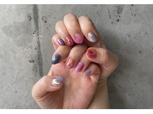 ネイルサロンジラフ (nail salon GIRAFFE)