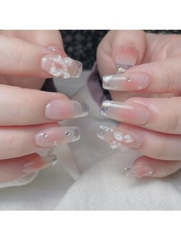 タグ シー(#She)/