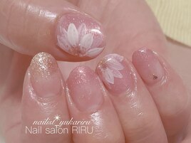 フラワーネイル