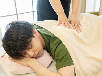 えすてtoもみほぐしの写真/仕事パフォーマンスもあがる！？メンズ向けの的確なマッサージに感動♪動けるカラダにリピーター続出！