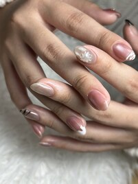 マグネットが可愛いチョコネイル