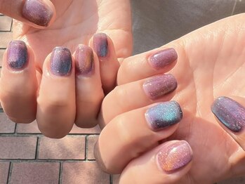 ノラ ミナミアオヤマ(NORA MINAMIAOYAMA)/宇宙カラーマグネット