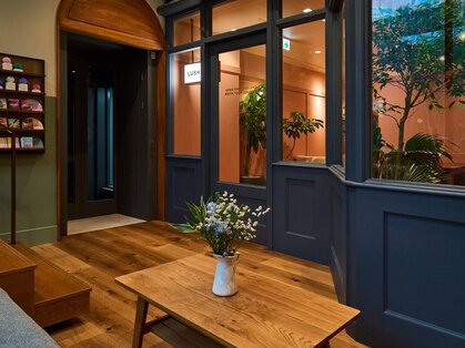 LUSH SPA 新宿店の写真