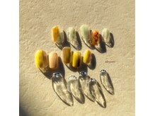 シルニー リム(Silny rim)/アシンメトリーニュアンスネイル