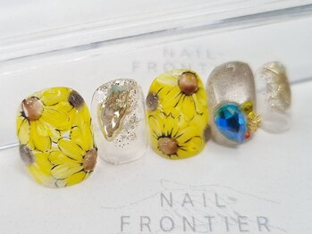 ネイルフロンティア 吉祥寺(NAIL FRONTIER)/ひまわりビジュー11980円