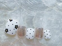 モグネイル(Mogunail)/フット定額　フラワーネイル