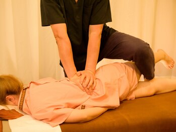 癒やしの羽 整体院の写真/【施術歴20年以上のオーナーによる根本改善サロン!】強もみやツボ押しなどもお任せ下さい◎