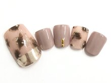 コルン/ヒョウ柄ネイル