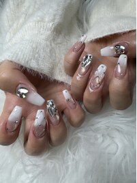 中華美女のワンホンネイル