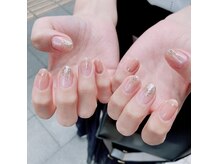 ヌエボ ヘアー ネイル(NuEvo hair Nail)の雰囲気（オリジナルカラーで大人ニュアンスネイル【フィルイン施術】）