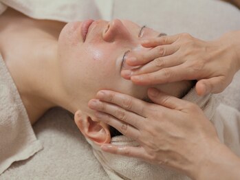 アミィ(amii)/小顔・むくみ・たるみケア