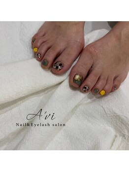 ネイルアンドアイラッシュ アヴィ(Nail and Eyelash A'vi)/おまかせデザイン