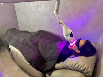 ホワイトニングビューティー つくば店の写真/《シミシワ改善》ホワイトニングと一緒にLED美肌で歯もお肌も理想の姿に導きます♪お得なクーポンあり◎