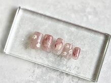 ローズデール アベイユ(ROSEDALE Abeille)/ピンクフラワーデザイン