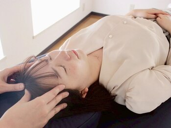 屋根裏 代々木の写真/頭の重だるさ・眼精疲労・疲労感に◎首まですっきり*完全貸切で癒し×じんわり"深圧"ドライヘッドスパ