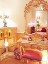 カリタス(CARITAS Total Beauty Esthetic Salon)/◆メイク台