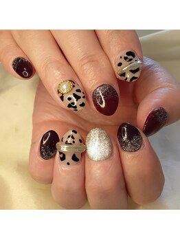 レガリア ネイル(Regalia Nail)/