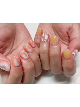 ショートネイルデザインが豊富